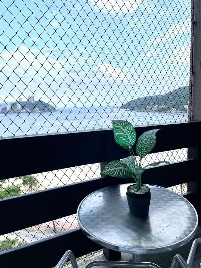 Com Vista Ao Mar E Varanda